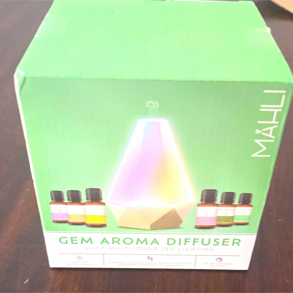 Mahli Aroma Diffuser Multicolor LED USB kit, 6 essential oils included!